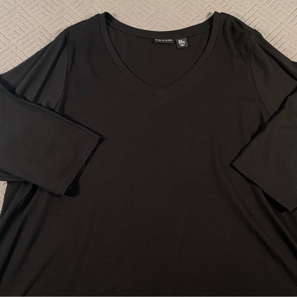 NEW Tahari Black Tunic Length Top Plus Size 3X